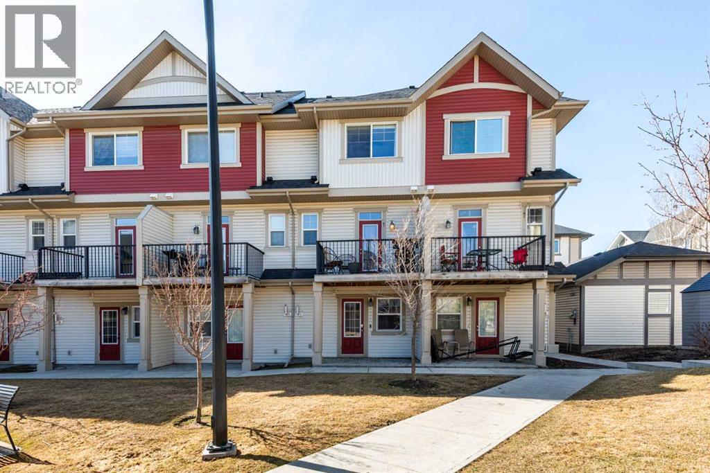 173 New Brighton Point Se, Calgary, Alberta  T2Z 1B6 - Photo 1 - A2302262