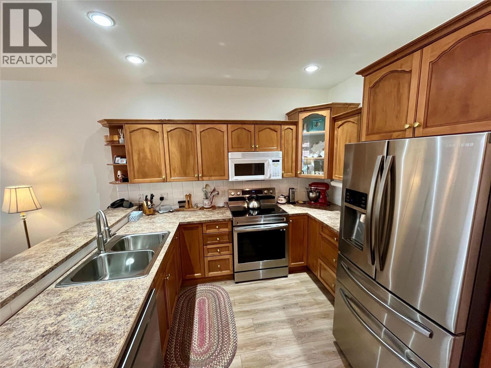 714 Riverside Avenue Unit# 32, Sicamous, British Columbia  V0E 2V1 - Photo 8 - 10383756