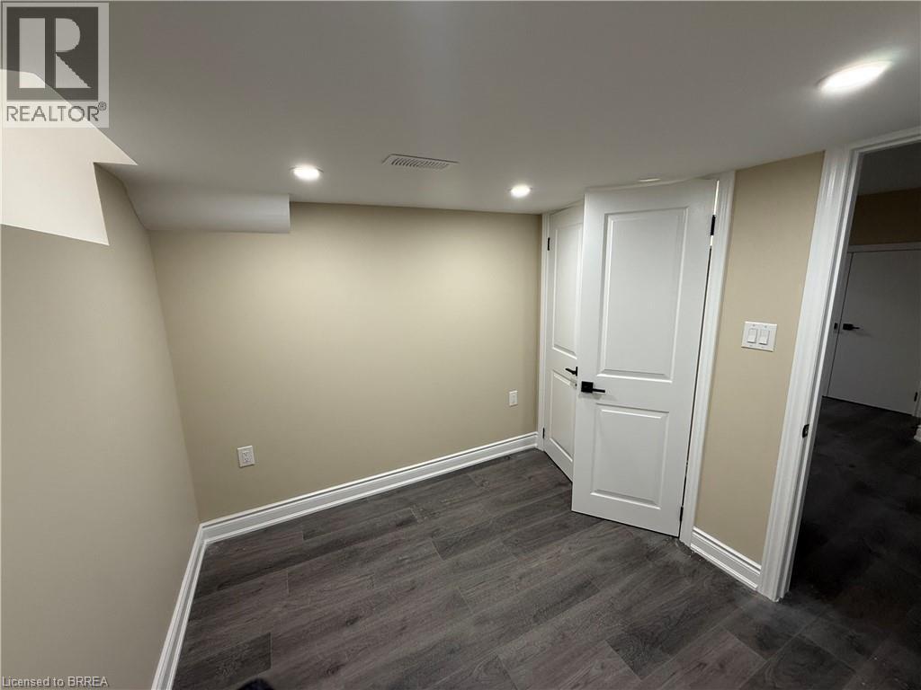 116 Blackburn Drive, Brantford, Ontario  N3T 6S2 - Photo 9 - 40822729