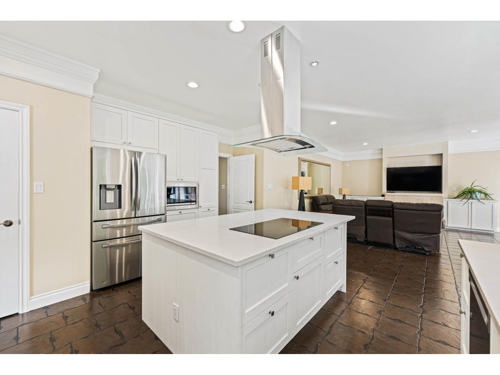 8891 164 Street, Surrey, British Columbia  V4N 1A1 - Photo 6 - R3114199