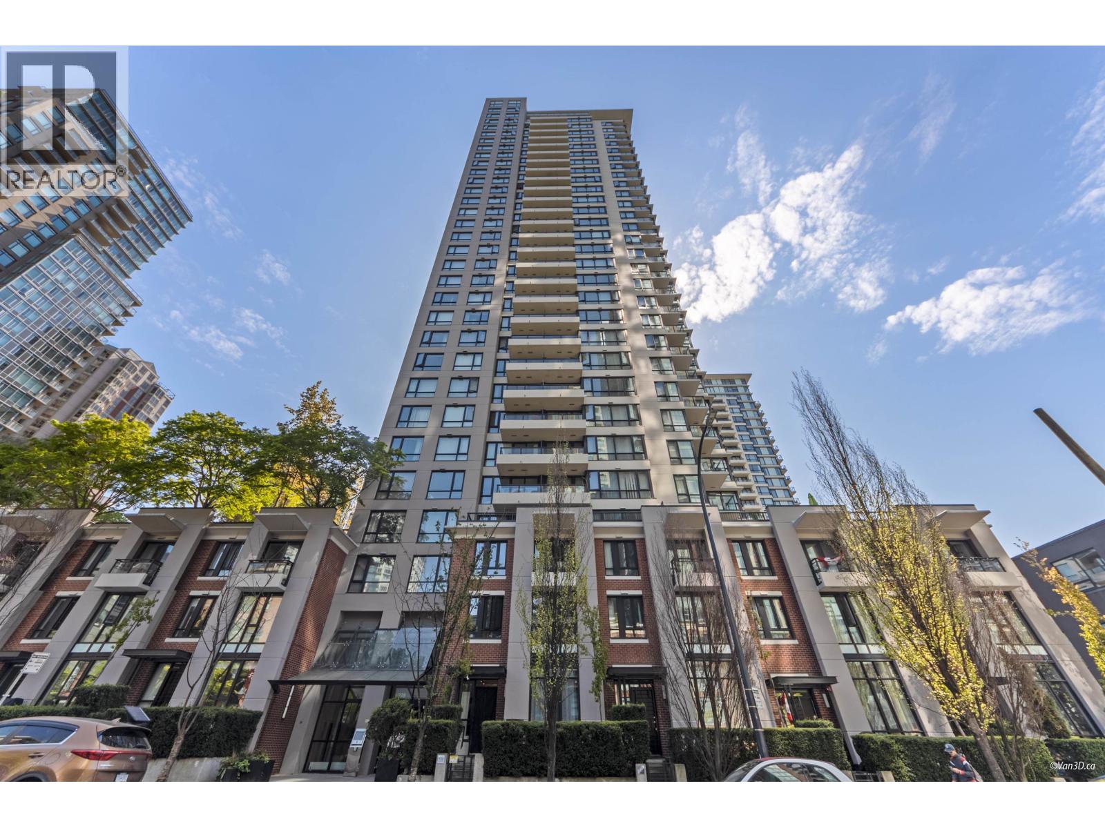909 928 HOMER STREET, Vancouver, British Columbia
