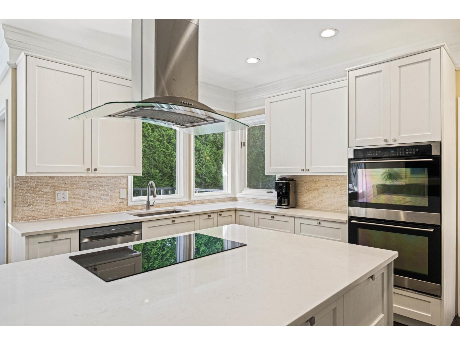 8891 164 Street, Surrey, British Columbia  V4N 1A1 - Photo 4 - R3114199