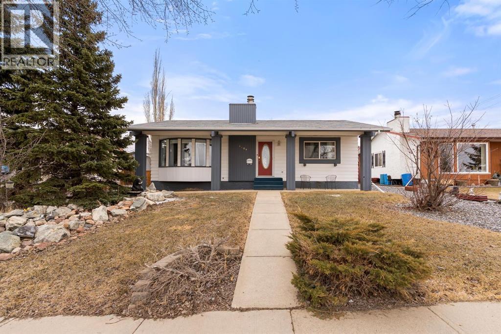 6609 Enevold Drive, Camrose, Alberta  T4V 3J9 - Photo 1 - A2301648