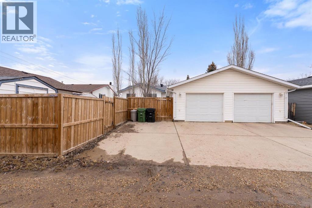 6609 Enevold Drive, Camrose, Alberta  T4V 3J9 - Photo 31 - A2301648