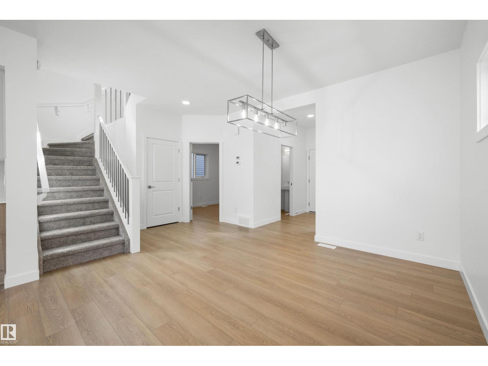 2523 210 St NW, Edmonton, Alberta  T6M 2M7 - Photo 7 - E4477841