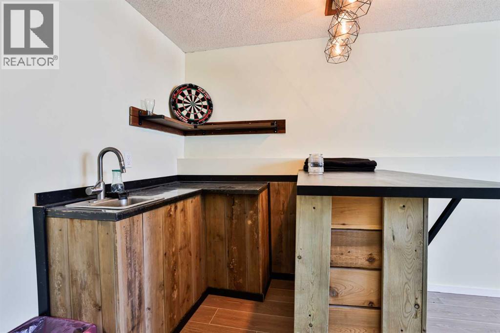 113 Cayuga Crescent W, Lethbridge, Alberta  T1H 6K5 - Photo 13 - A2302017