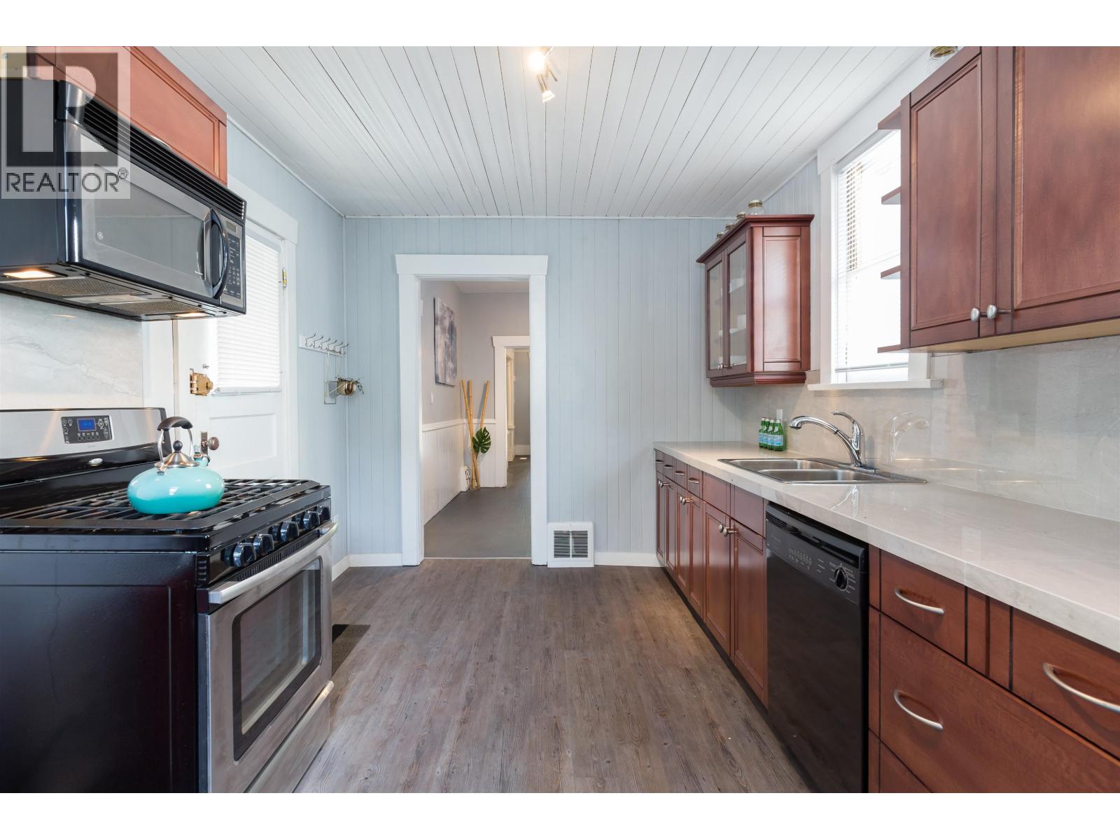 136 W 12th Avenue, Vancouver, British Columbia  V5Y 1T7 - Photo 9 - R3114154