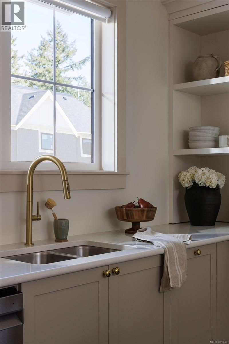 3521 Greystone Close, Langford, British Columbia  V9C 3X2 - Photo 3 - 1028630