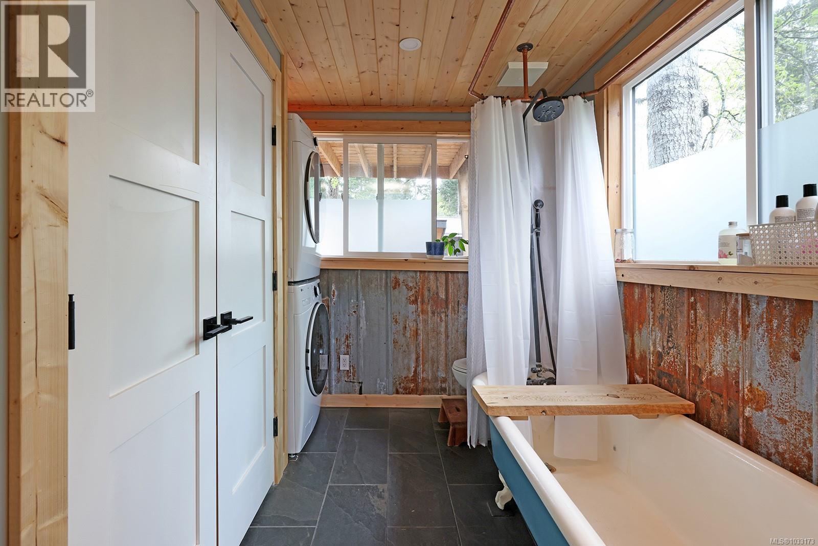 1993 Coleman Rd, Courtenay, British Columbia  V9J 1V8 - Photo 24 - 1033173