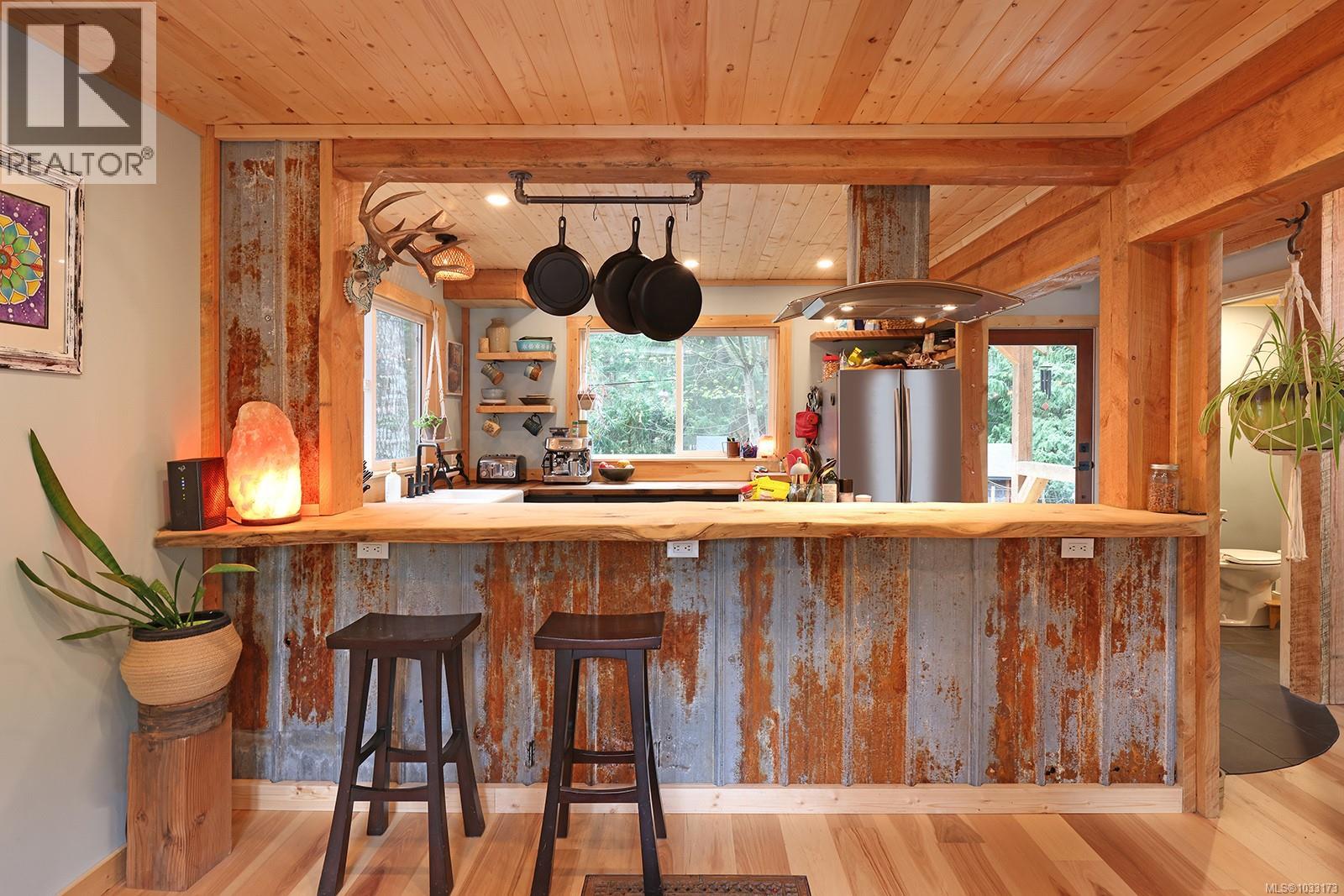 1993 Coleman Rd, Courtenay, British Columbia  V9J 1V8 - Photo 16 - 1033173