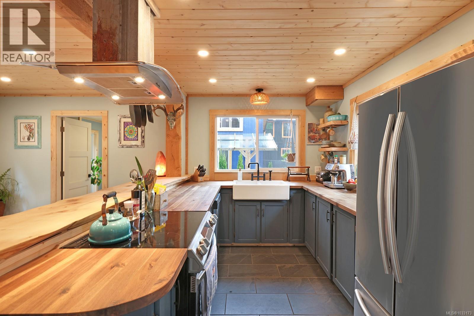 1993 Coleman Rd, Courtenay, British Columbia  V9J 1V8 - Photo 12 - 1033173