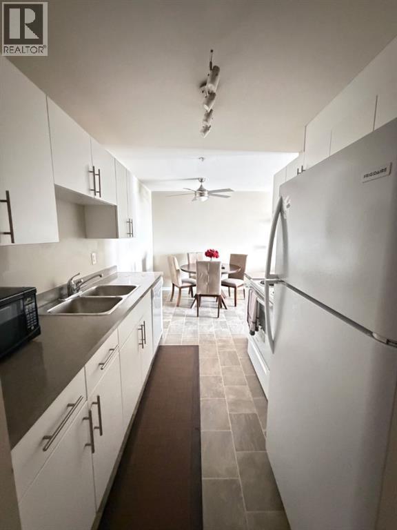 1023, 201 Abasand Drive, Fort Mcmurray, Alberta  T9J 1J1 - Photo 3 - A2304437