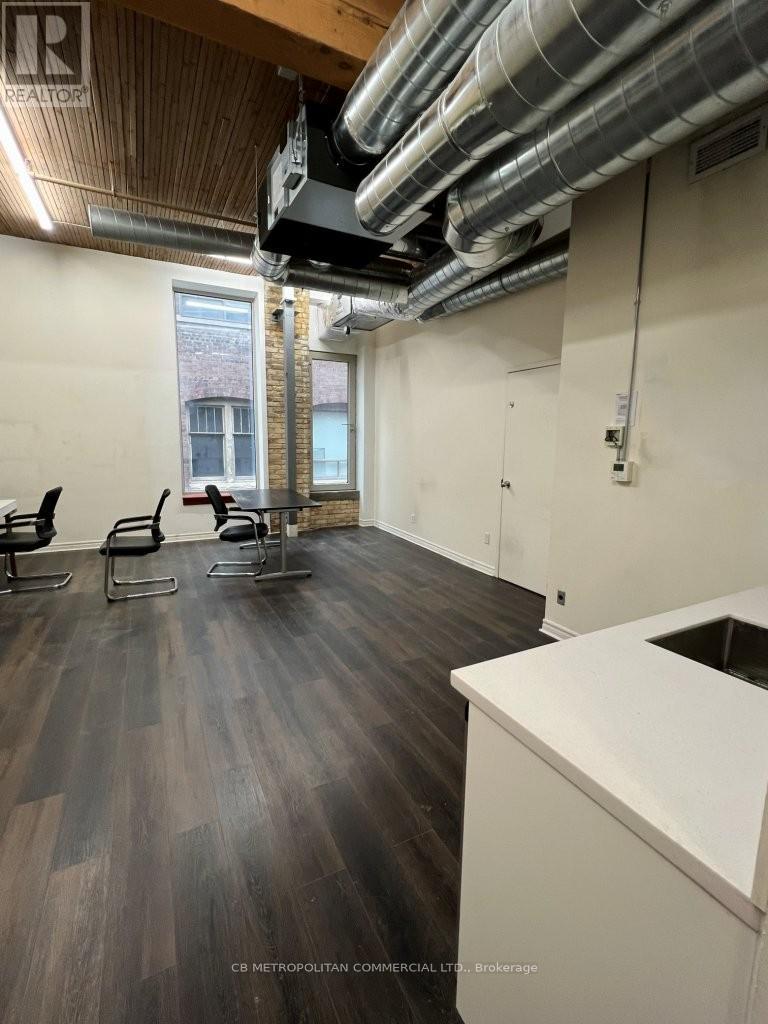 430 - 76 Richmond Street E, Toronto, Ontario  M5C 1P1 - Photo 3 - C13033134