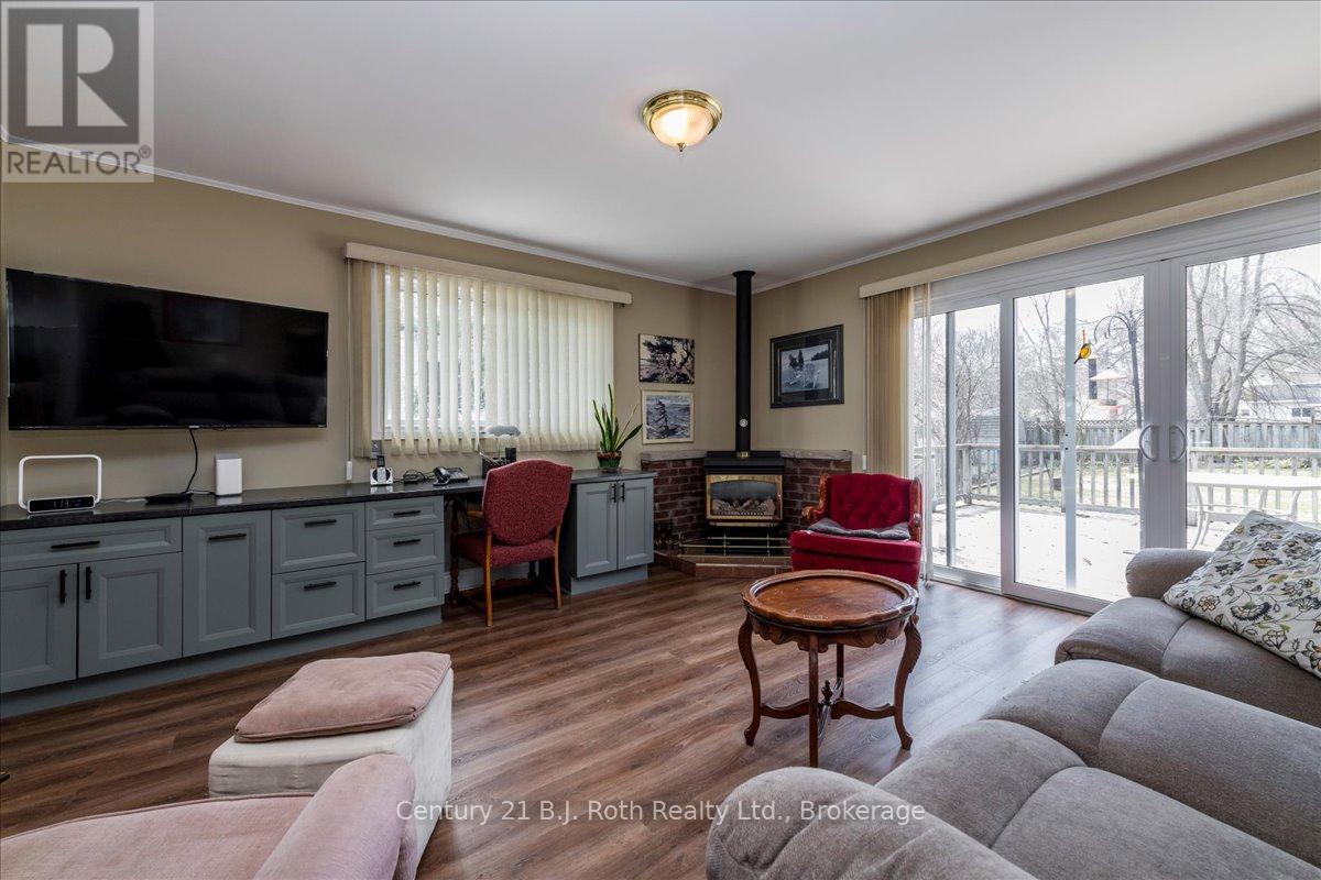 476 Russell Street, Midland, Ontario  L4R 3B3 - Photo 11 - S13033158