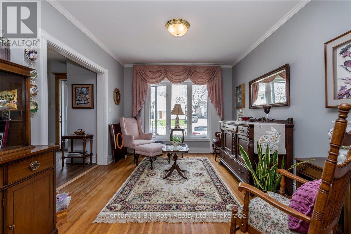 476 Russell Street, Midland, Ontario  L4R 3B3 - Photo 5 - S13033158