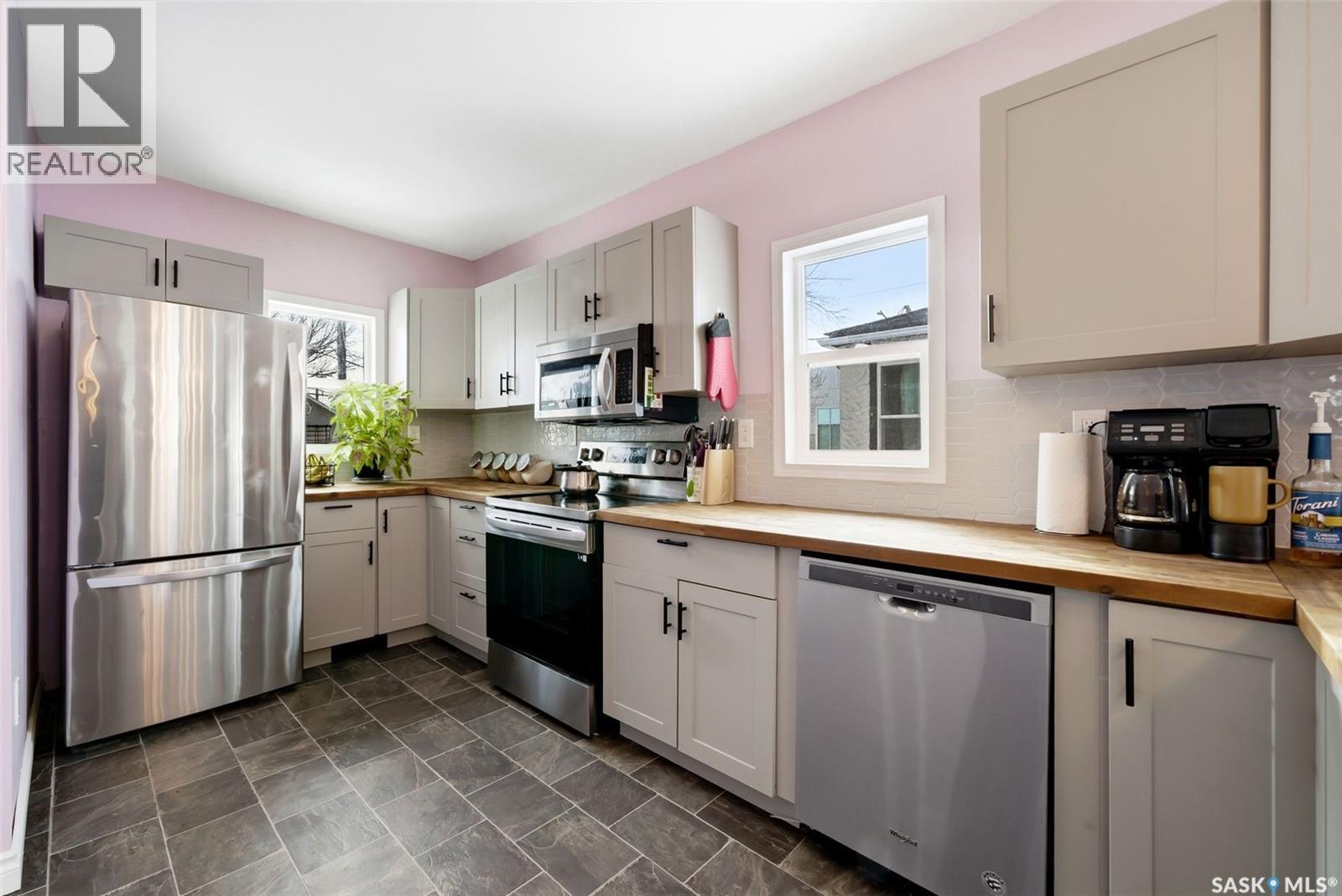 1171 Montague Street, Regina, Saskatchewan  S4T 3H8 - Photo 9 - SK030831