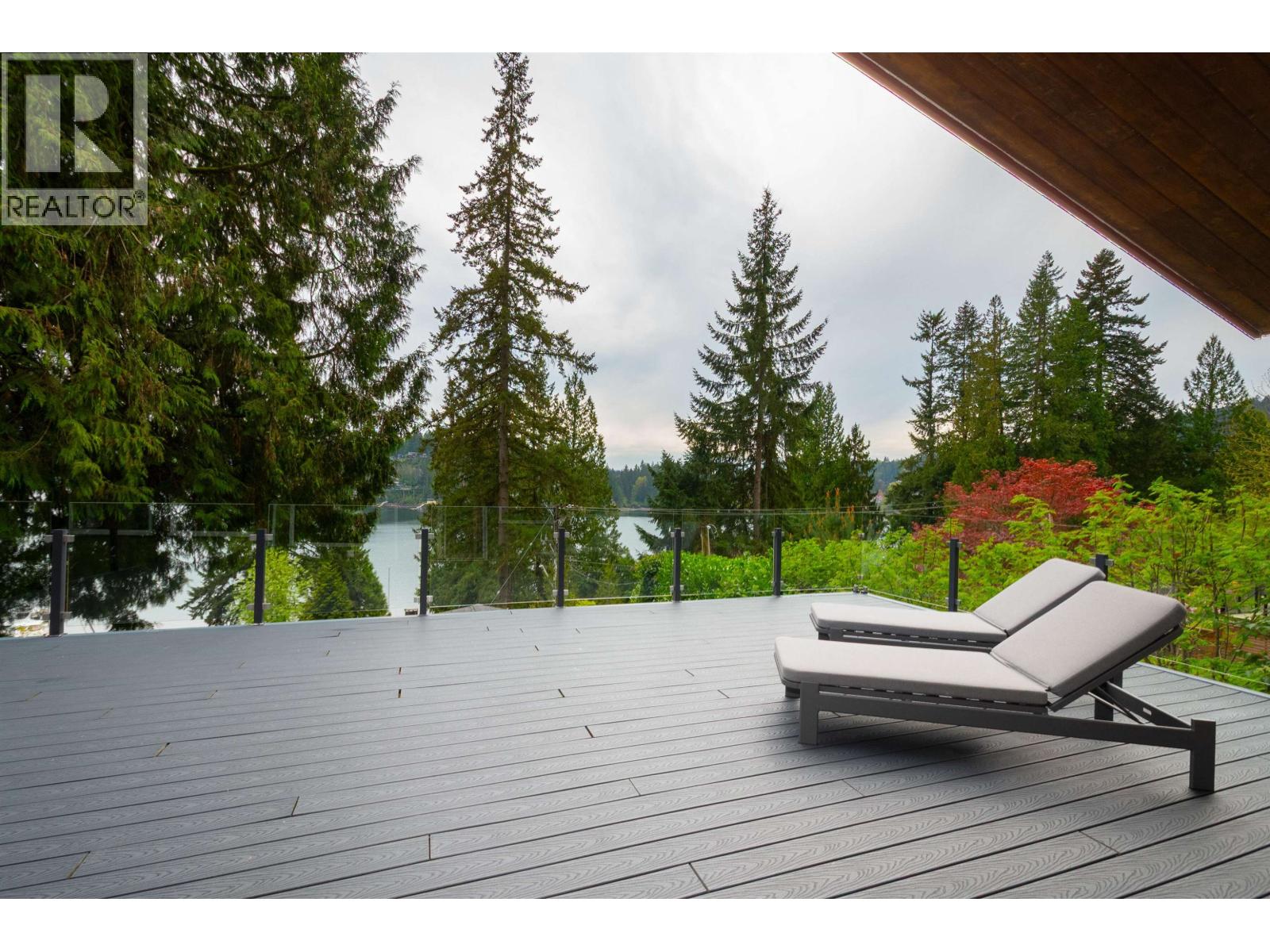 2873 Panorama Drive, North Vancouver, British Columbia  V7G 1V7 - Photo 24 - R3114904