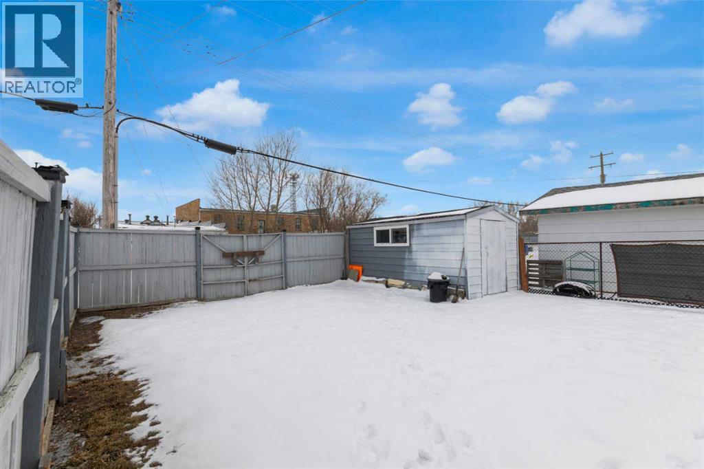415 Bruce Avenue, Carbon, Alberta  T0M 0L0 - Photo 36 - A2290647
