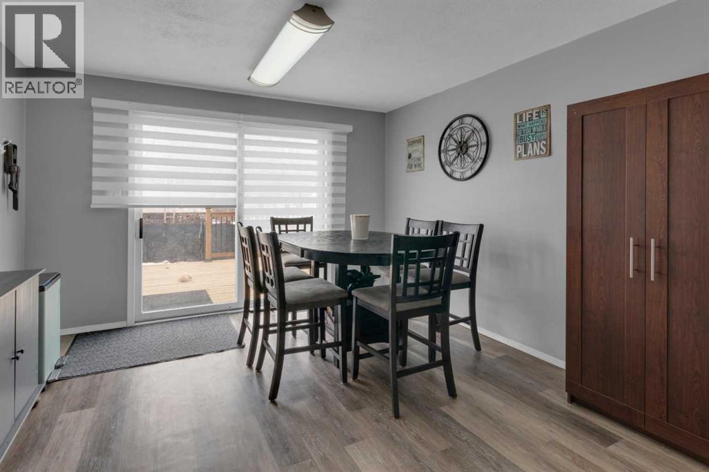 415 Bruce Avenue, Carbon, Alberta  T0M 0L0 - Photo 13 - A2290647