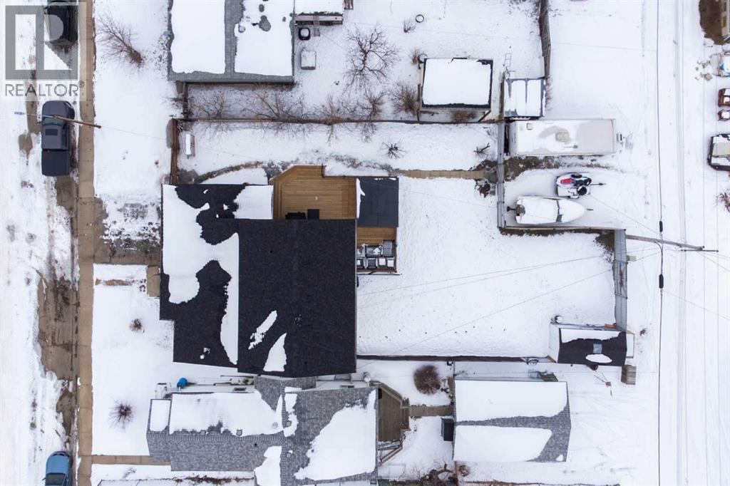 415 Bruce Avenue, Carbon, Alberta  T0M 0L0 - Photo 41 - A2290647