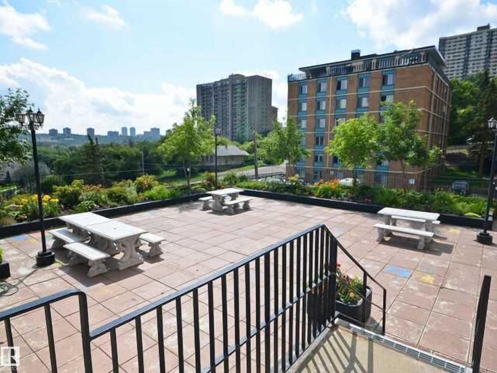 #1703 9918 101 St NW, Edmonton, Alberta  T5K 2L1 - Photo 18 - E4475088