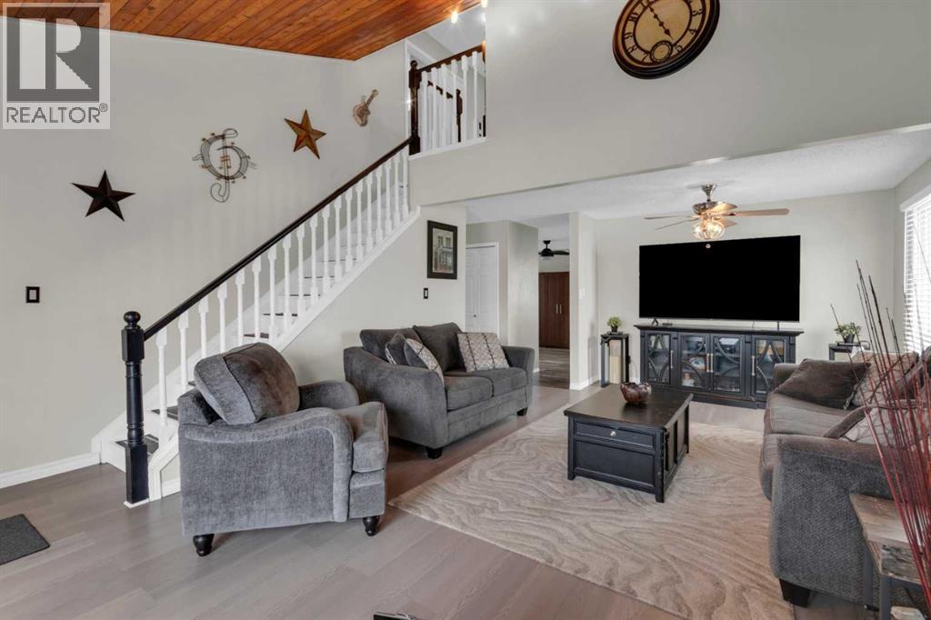 415 Bruce Avenue, Carbon, Alberta  T0M 0L0 - Photo 8 - A2290647