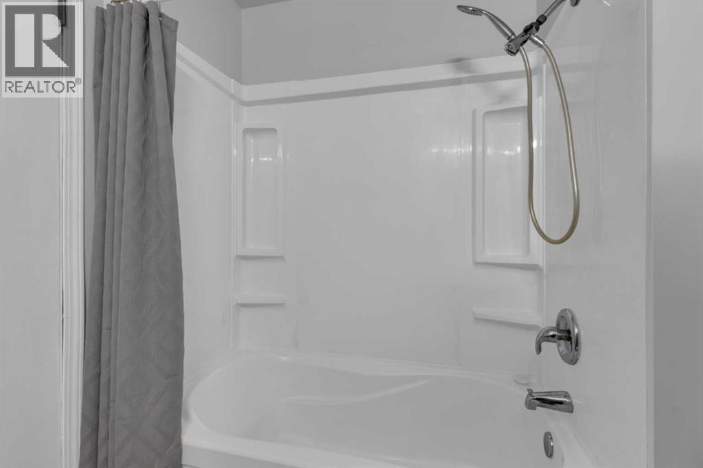 415 Bruce Avenue, Carbon, Alberta  T0M 0L0 - Photo 22 - A2290647