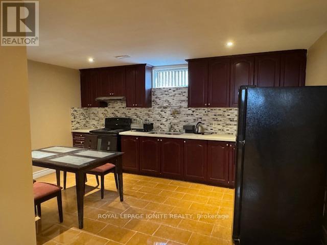 Lower - 5 Scarboro Avenue, Toronto, Ontario  M1C 1M2 - Photo 8 - E13033184