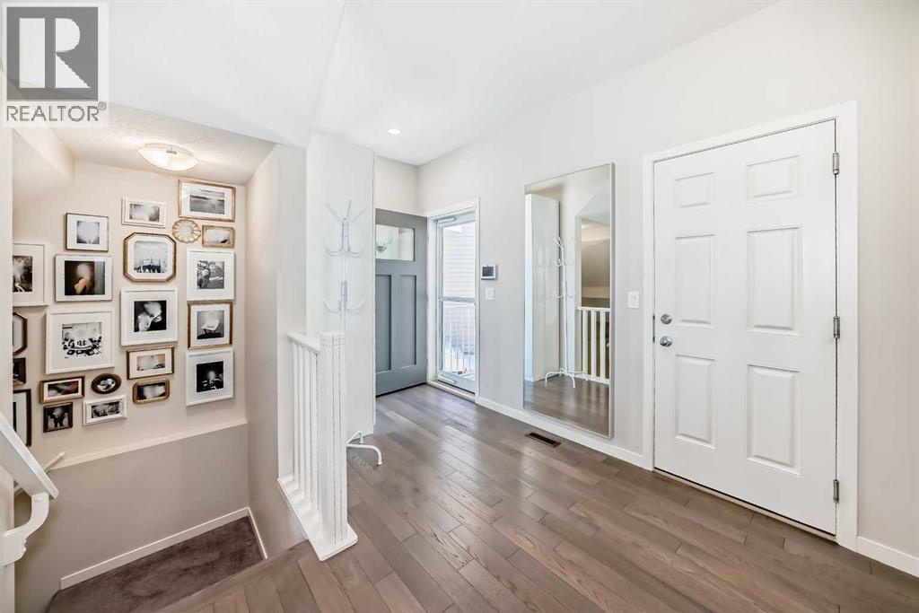 35 Walden Mount SE, Calgary, Alberta  T2X 0M7 - Photo 6 - A2299953