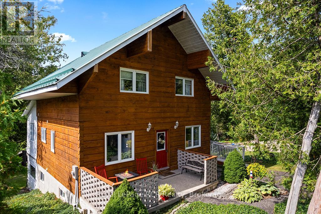 183 Lakeshore Road, Georgian Bluffs, Ontario  N0H 2T0 - Photo 1 - X13033182