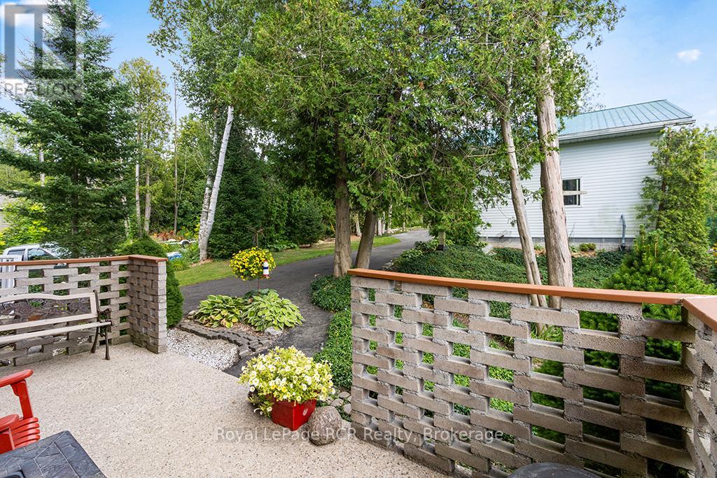 183 Lakeshore Road, Georgian Bluffs, Ontario  N0H 2T0 - Photo 34 - X13033182
