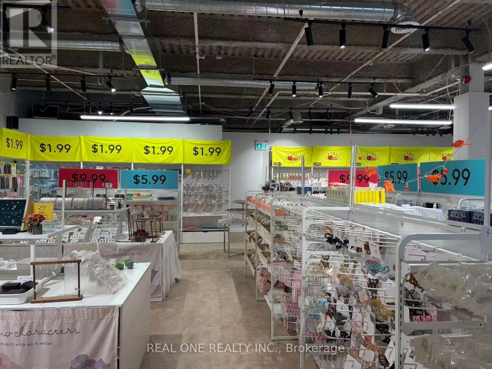 A01006a - 1881 Steeles Avenue W, Toronto, Ontario  M3H 0A1 - Photo 2 - C13033052