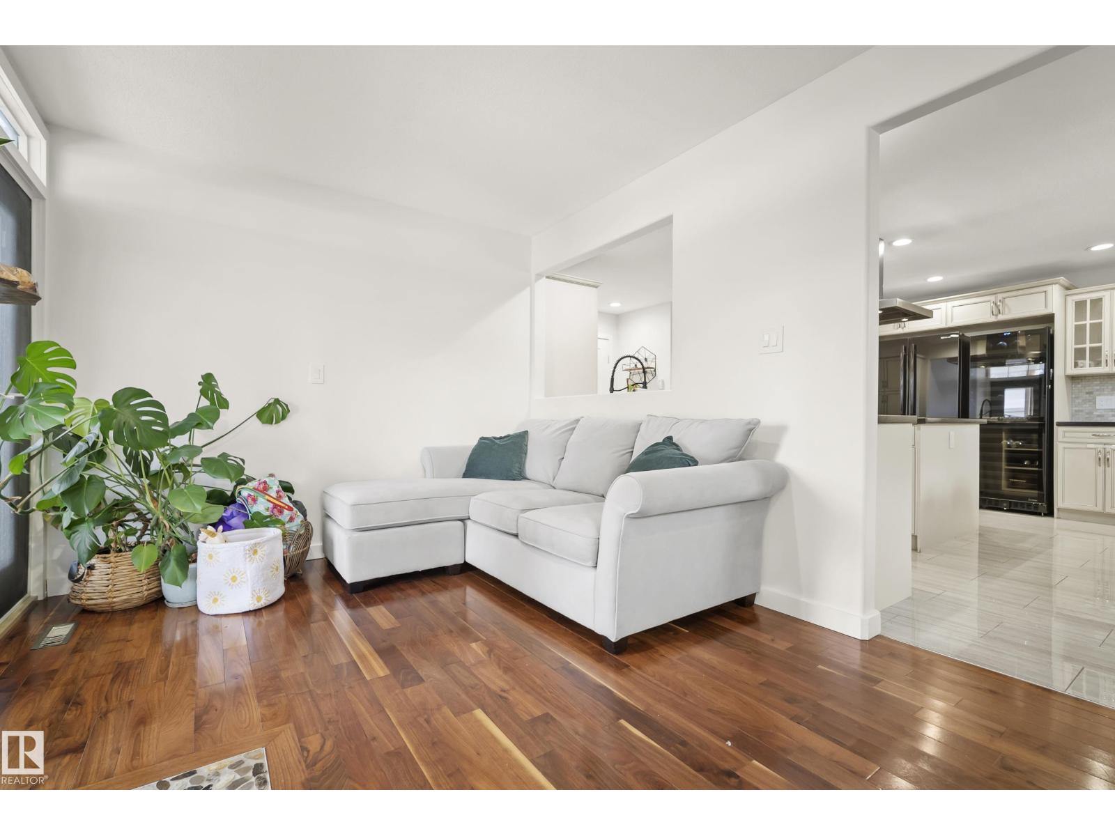 4223 120 St Nw, Edmonton, Alberta  T6J 1X9 - Photo 15 - E4483633