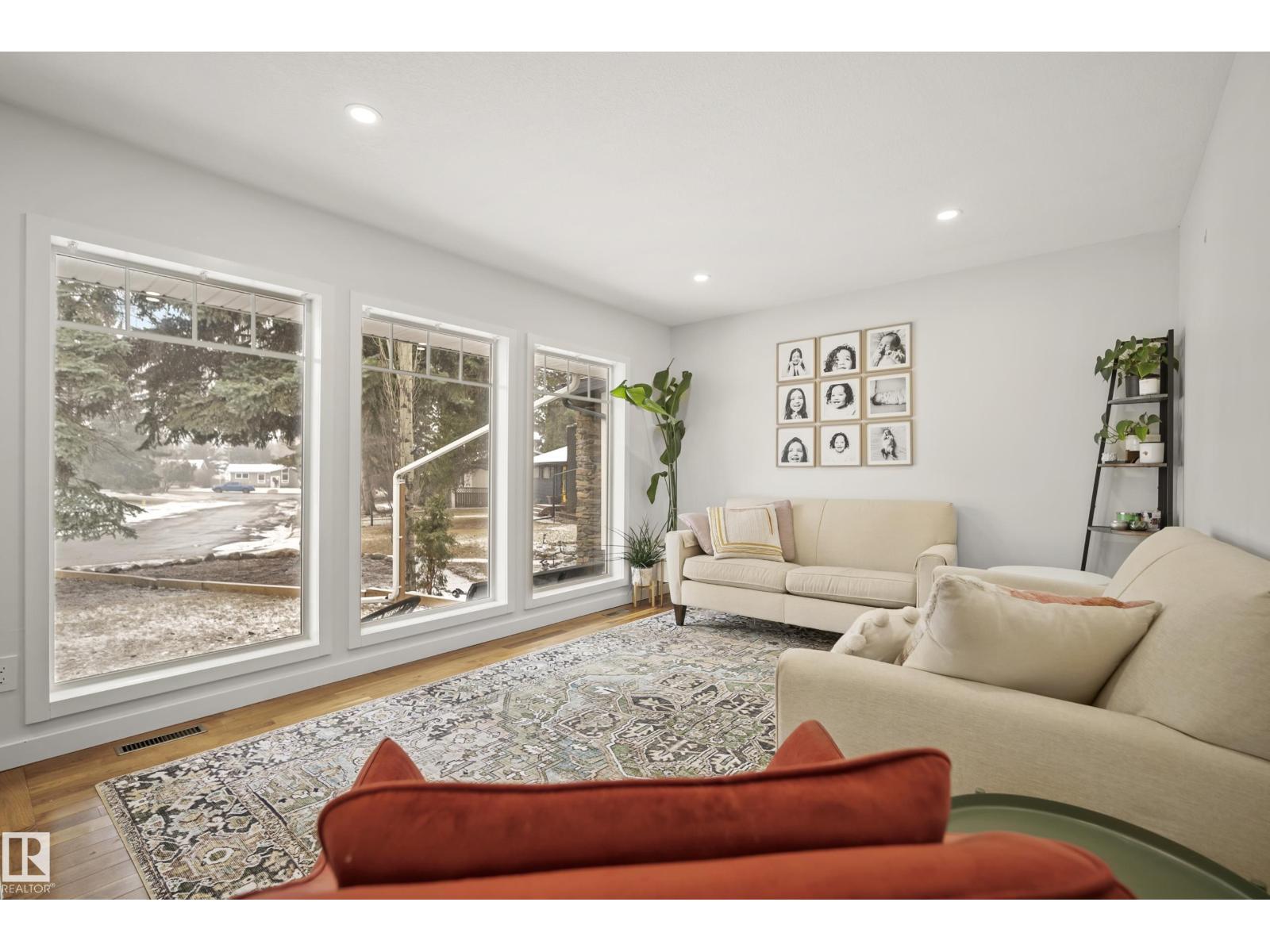 4223 120 St Nw, Edmonton, Alberta  T6J 1X9 - Photo 8 - E4483633