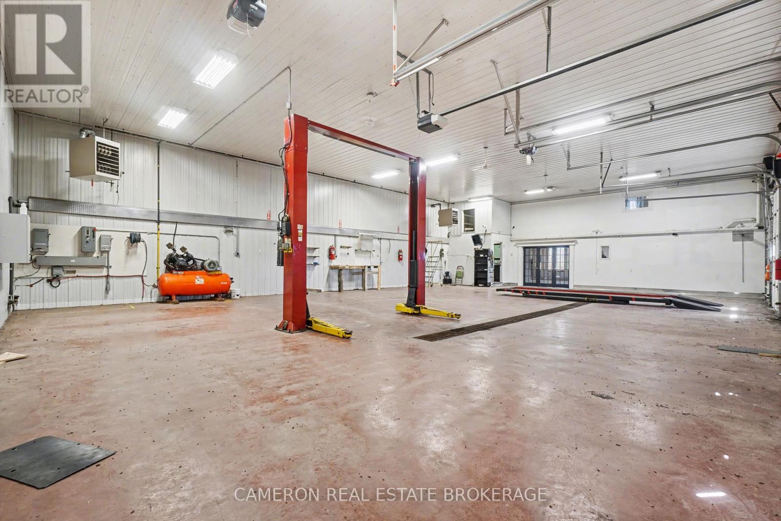 16428 Sixsmith Drive, South Stormont, Ontario  K0C 1P0 - Photo 11 - X13033150