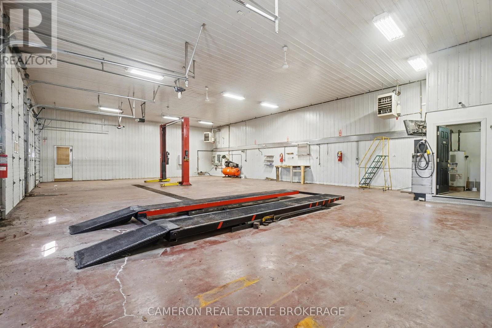 16428 Sixsmith Drive, South Stormont, Ontario  K0C 1P0 - Photo 15 - X13033150