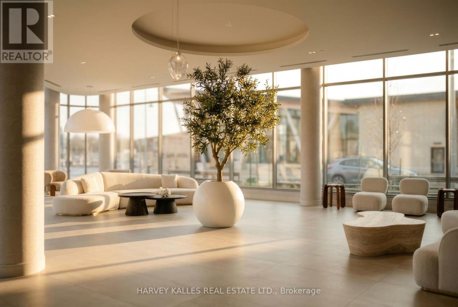 243 - 333 Sunseeker Avenue, Innisfil, Ontario  L9S 0R6 - Photo 4 - N13033176