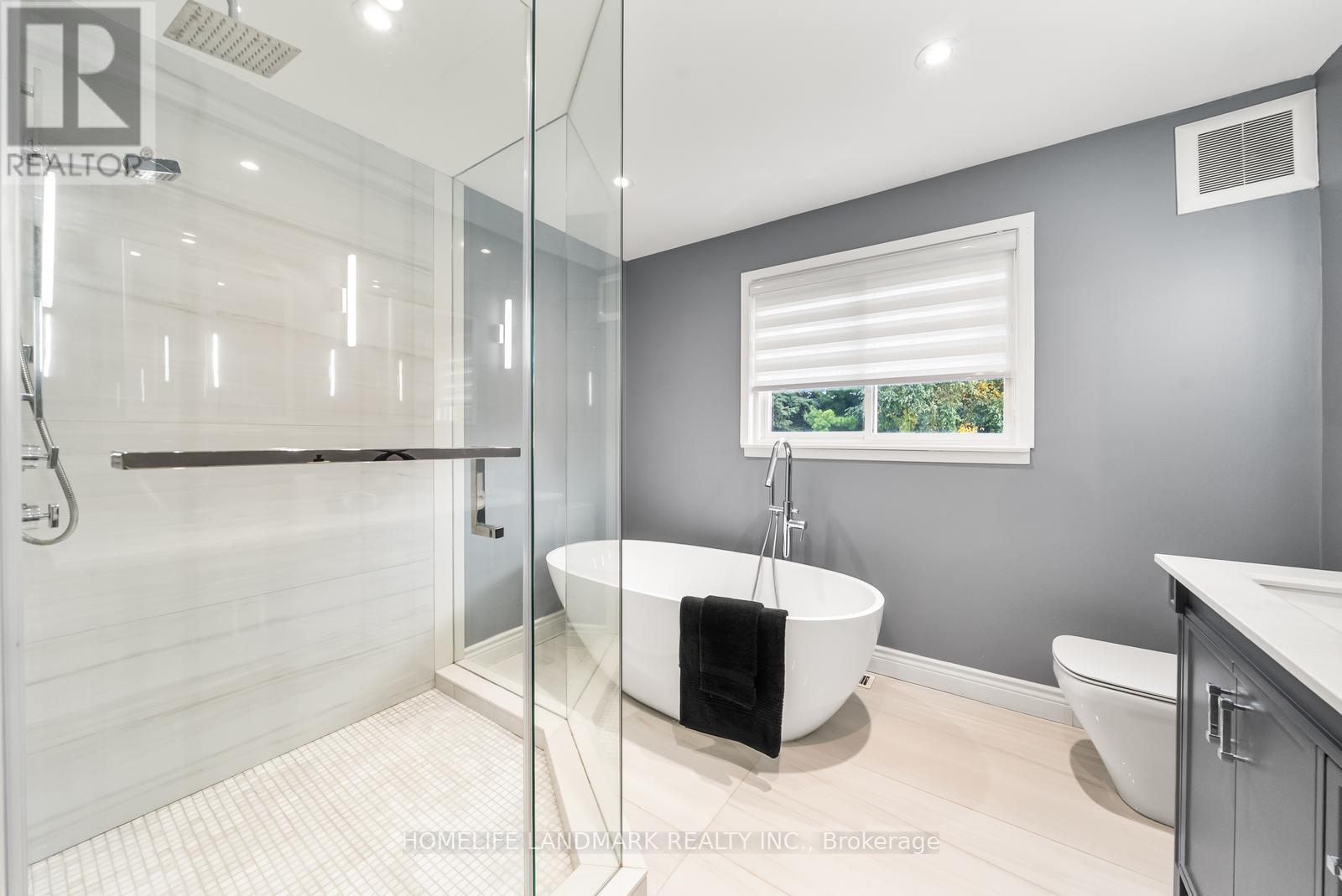 11 Jondan Crescent, Markham, Ontario  L3T 3Z4 - Photo 23 - N13033194