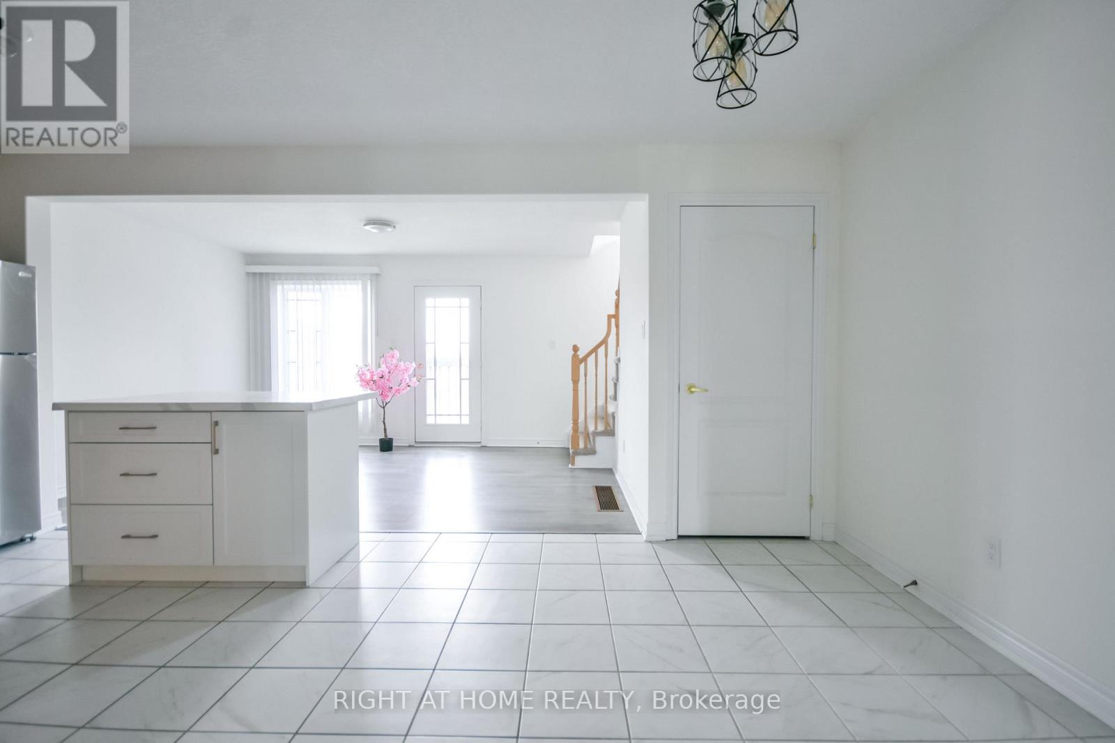 18 Foley Crescent, Collingwood, Ontario  L9Y 3B7 - Photo 10 - S13033164