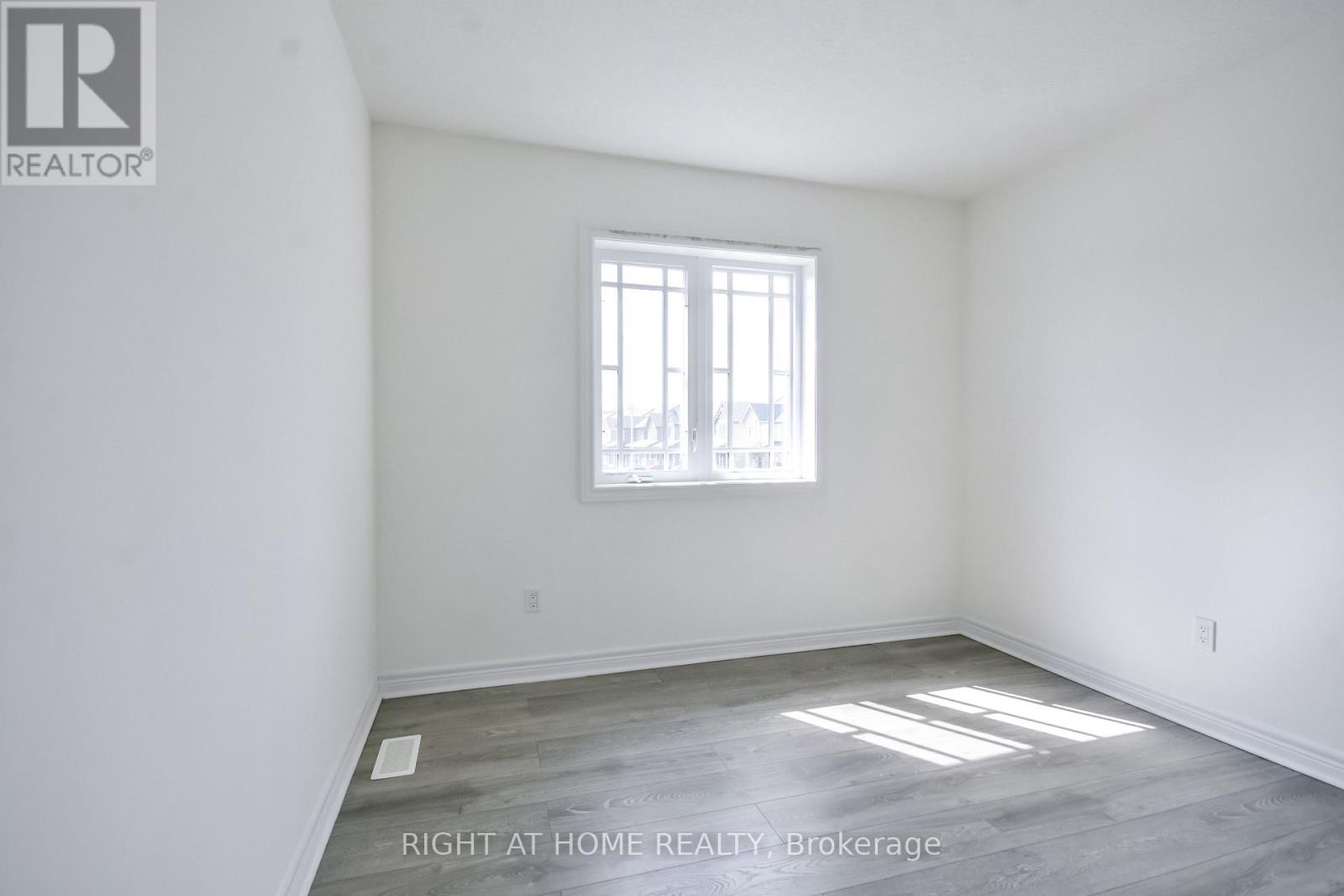 18 Foley Crescent, Collingwood, Ontario  L9Y 3B7 - Photo 27 - S13033164