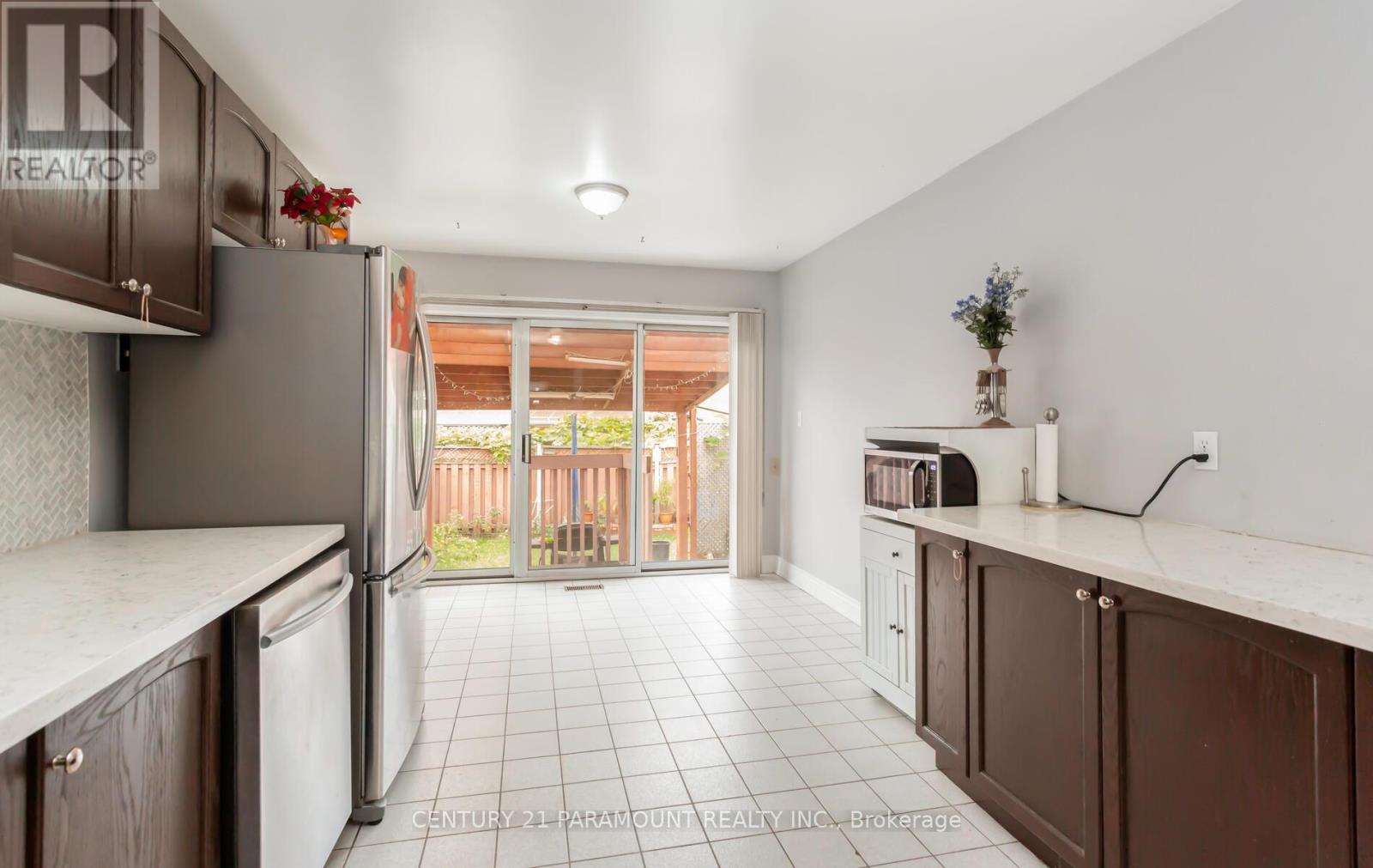 106 Wildberry Crescent, Brampton, Ontario  L6R 1J8 - Photo 14 - W13033142