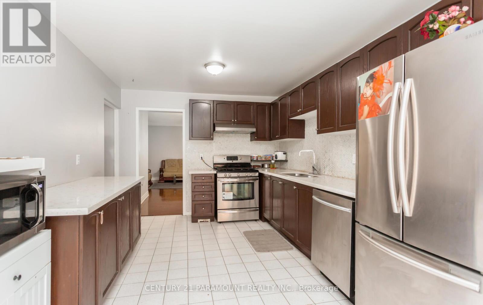 106 Wildberry Crescent, Brampton, Ontario  L6R 1J8 - Photo 15 - W13033142