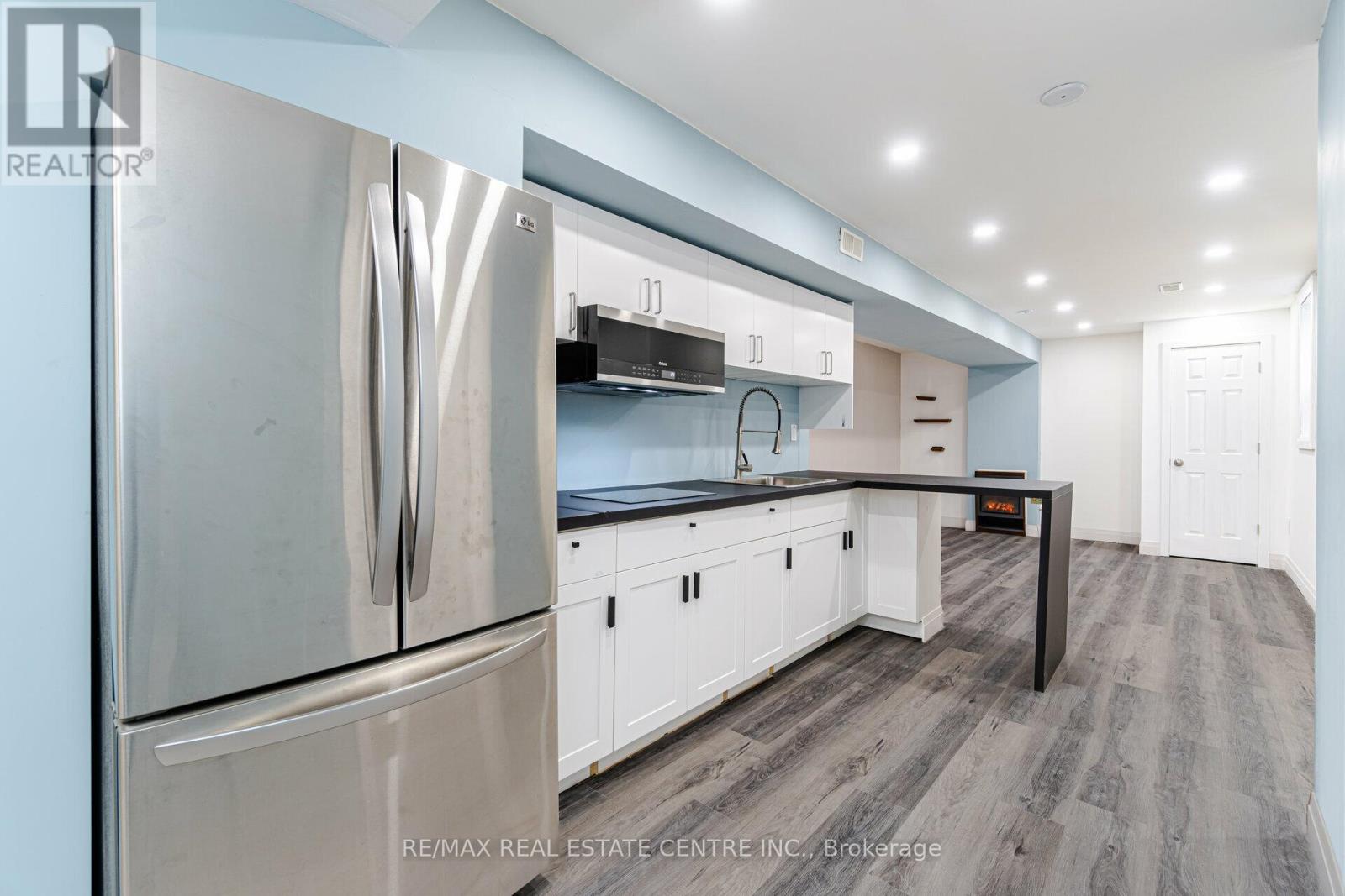 177 North Park Boulevard N, Oakville, Ontario  L6M 0X3 - Photo 13 - W13033166