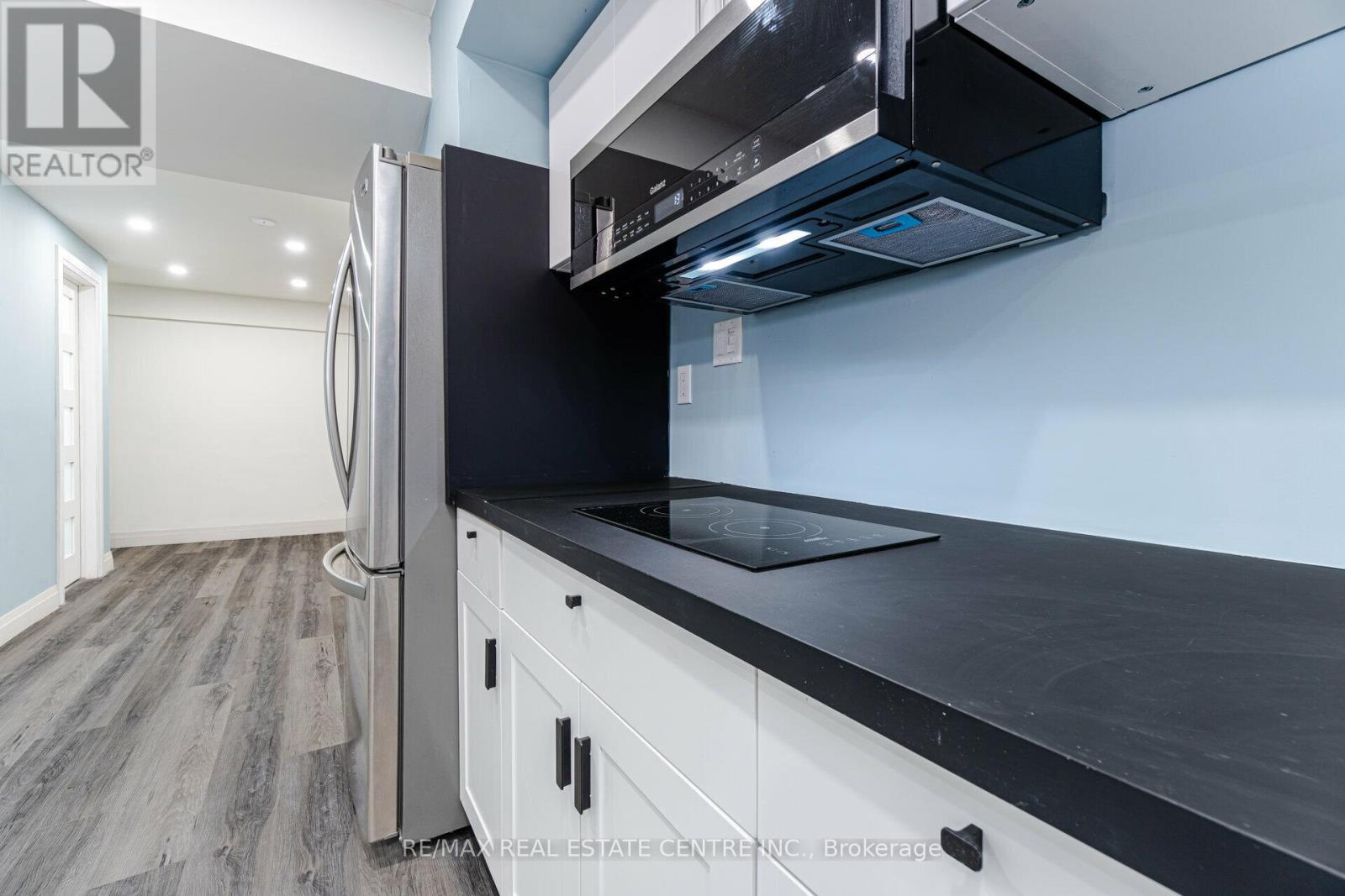 177 North Park Boulevard N, Oakville, Ontario  L6M 0X3 - Photo 17 - W13033166