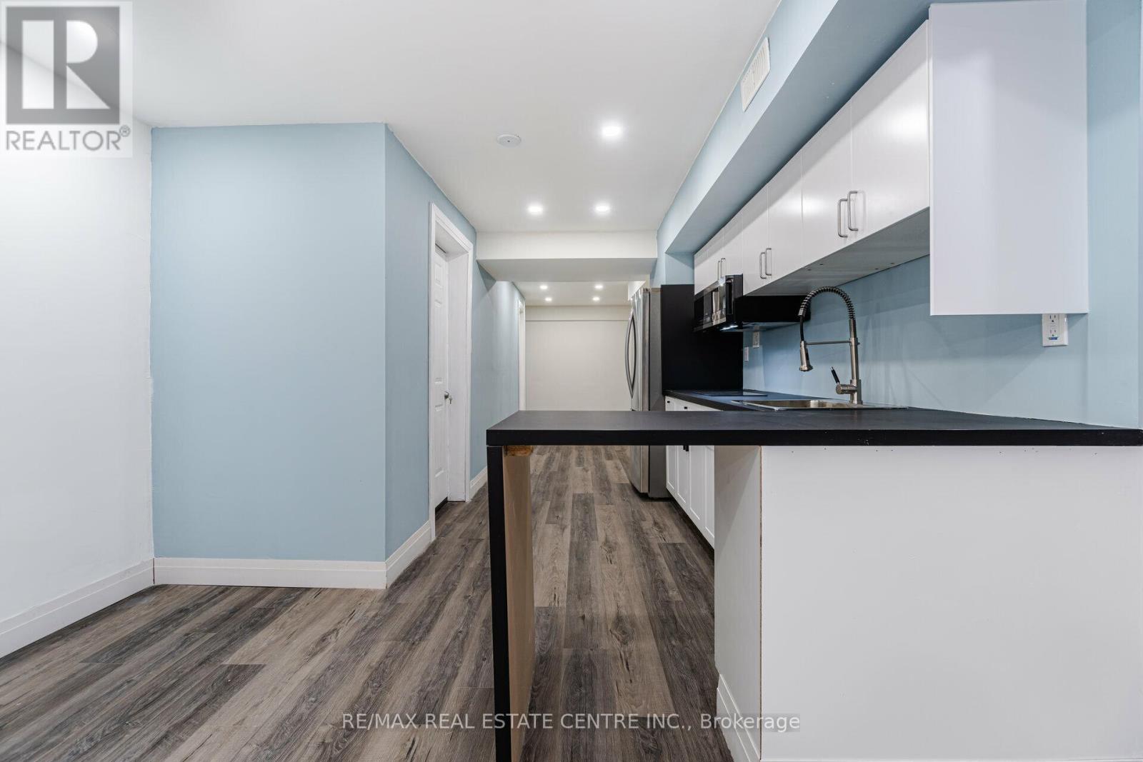 177 North Park Boulevard N, Oakville, Ontario  L6M 0X3 - Photo 18 - W13033166