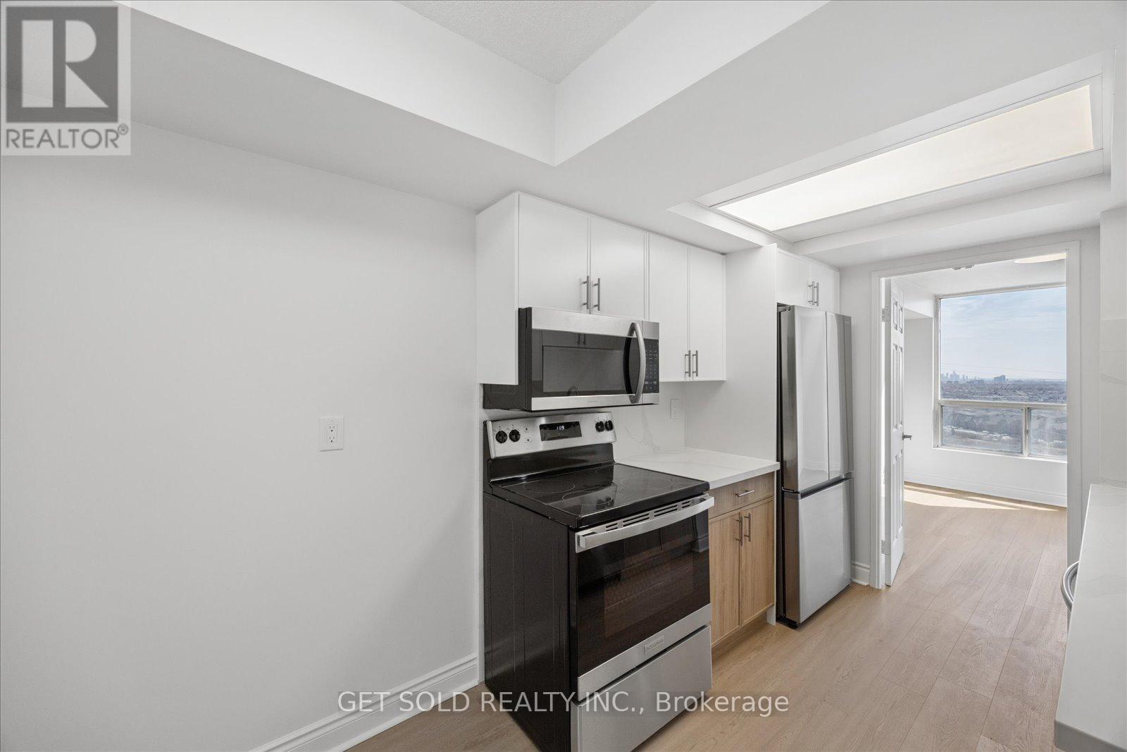 1804 - 4460 Tucana Court, Mississauga, Ontario  L5R 3K9 - Photo 3 - W13033172