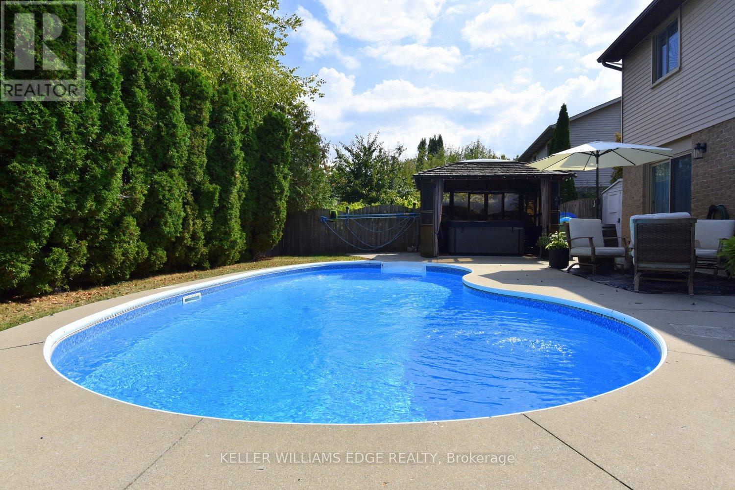 18 Charterhouse Crescent, Hamilton, Ontario  L9G 4E5 - Photo 36 - X13033178