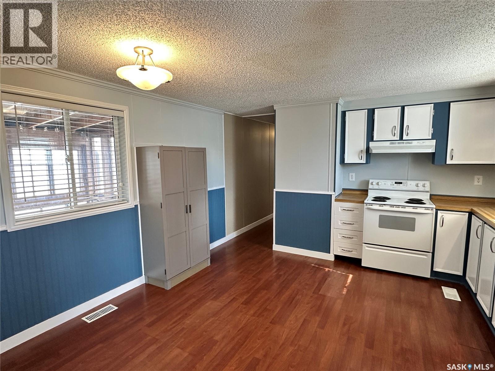 52 219 Grant Street, Saskatoon, Saskatchewan  S7N 2A5 - Photo 27 - SK033702