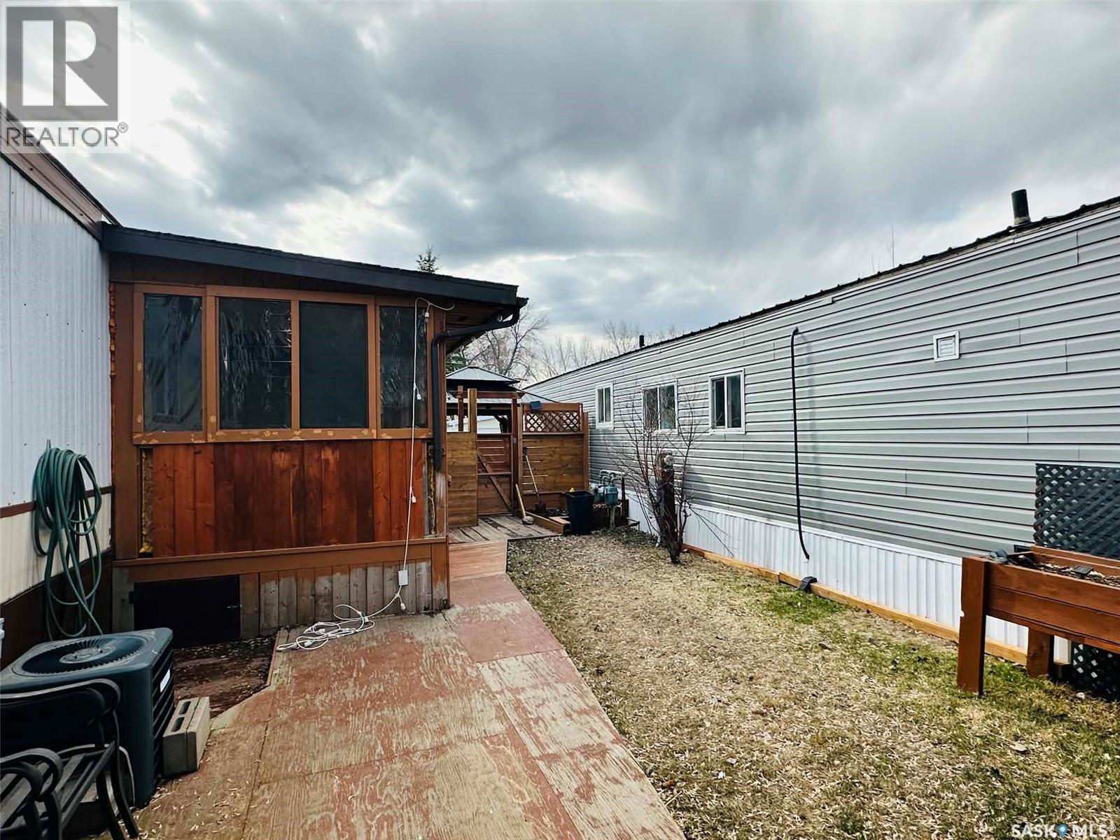 52 219 Grant Street, Saskatoon, Saskatchewan  S7N 2A5 - Photo 7 - SK033702