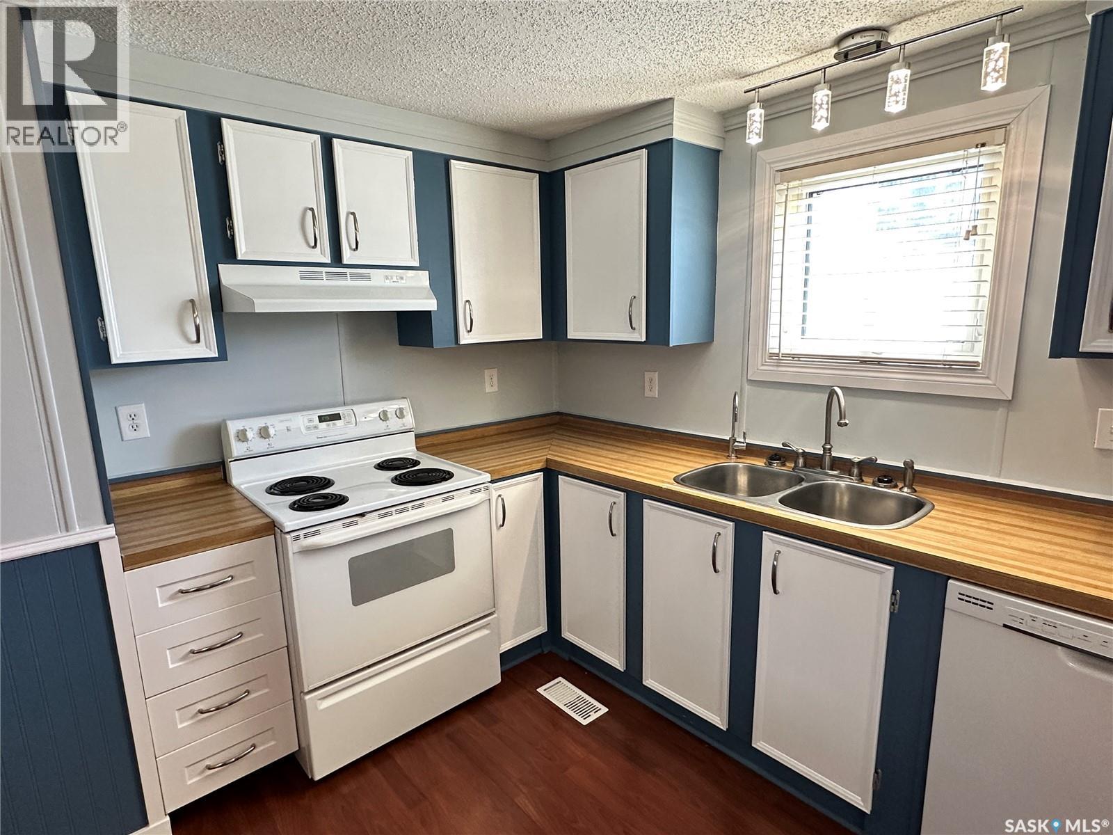 52 219 Grant Street, Saskatoon, Saskatchewan  S7N 2A5 - Photo 28 - SK033702